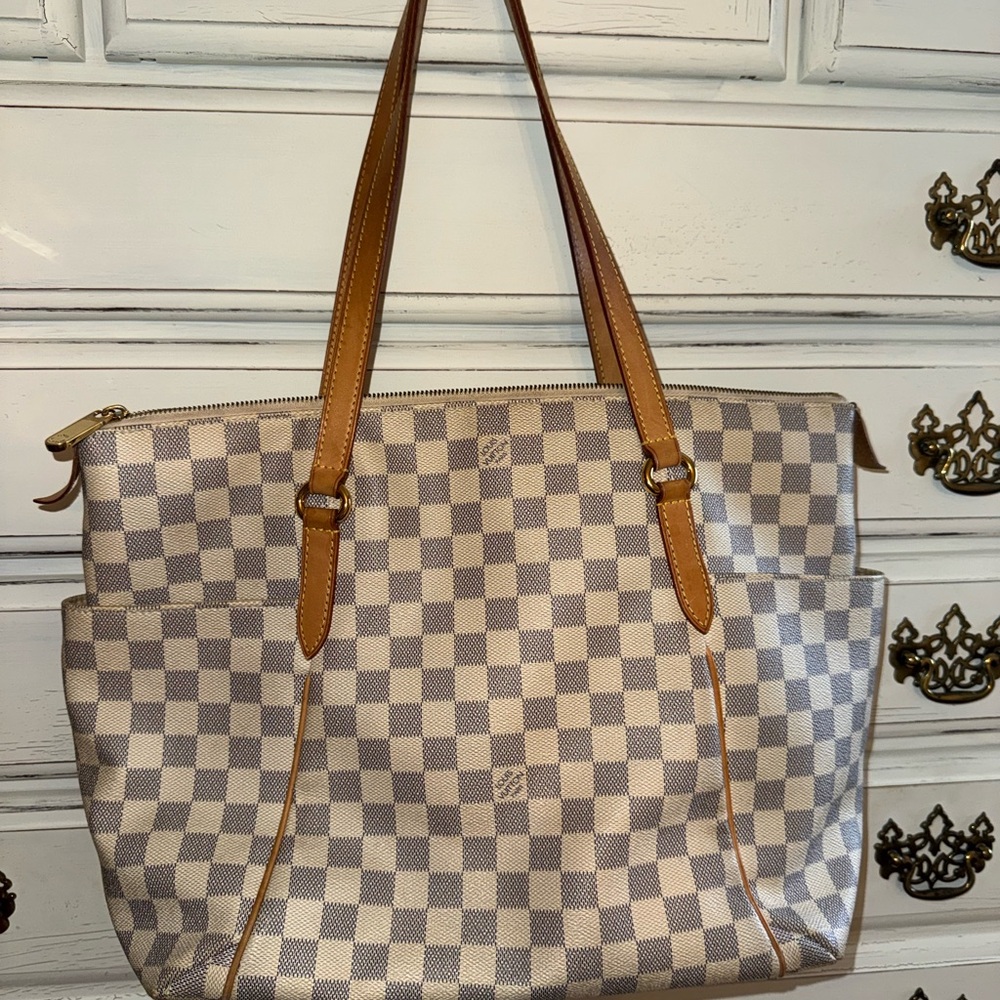 Louis Vuitton Damier Azur Canvas Shopper Tote in White and Tan Leather.  MM